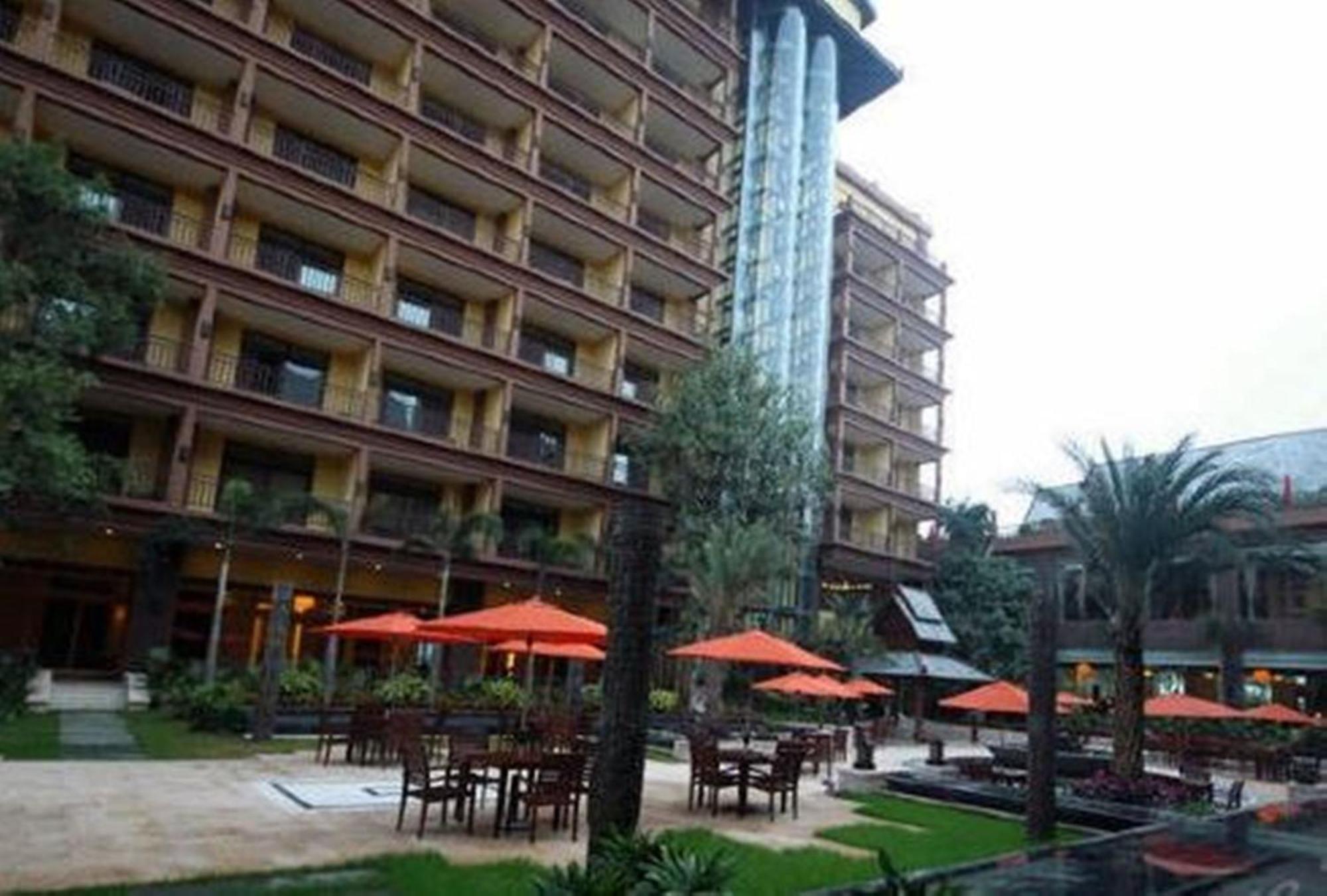 Отель Ramada Plaza Xishuangbanna Экстерьер фото