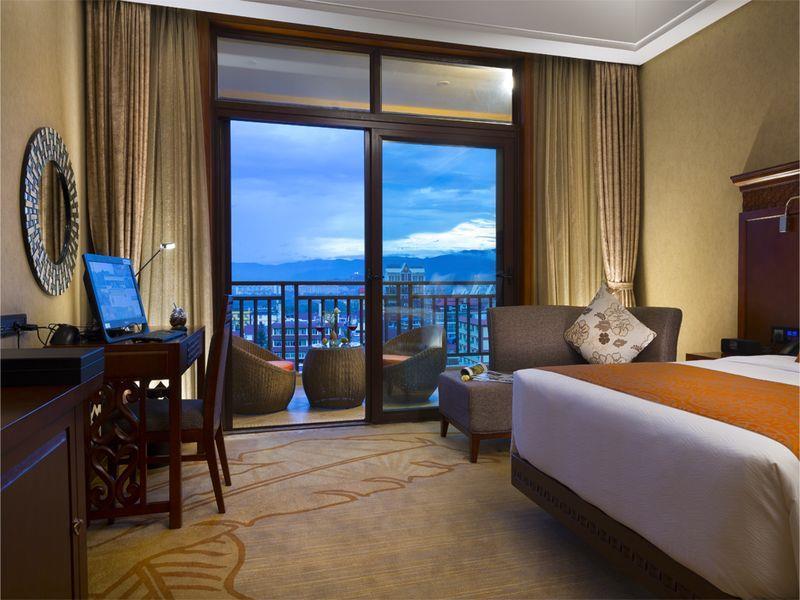 Отель Ramada Plaza Xishuangbanna Экстерьер фото